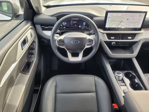 New 2026 Ford Explorer Active image 42