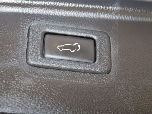 Used 2019 Subaru Outback 2.5i Limited AWD/4WD image 47