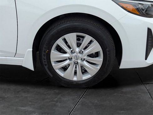 New 2025 Nissan Sentra S image 11