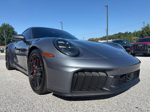 Used 2026 Porsche 911 Carrera GTS RWD image 2