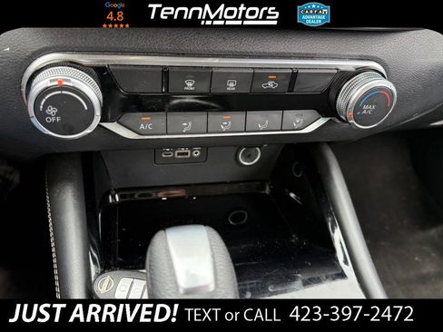 Used 2023 Nissan Altima 2.5 SV FWD image 19