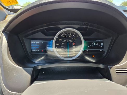 Used 2014 Ford Explorer XLT w/ Equipment Group 202A FWD image 29