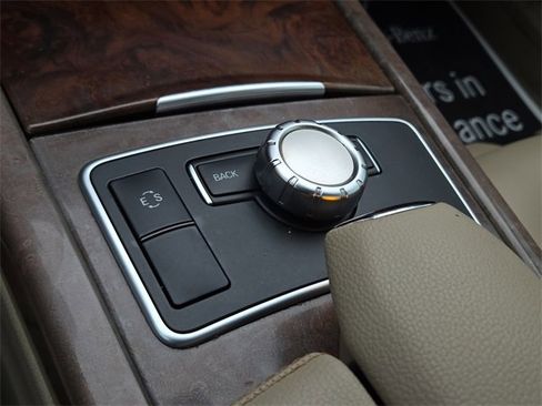 Used 2013 Mercedes-Benz E 350 Sedan image 14