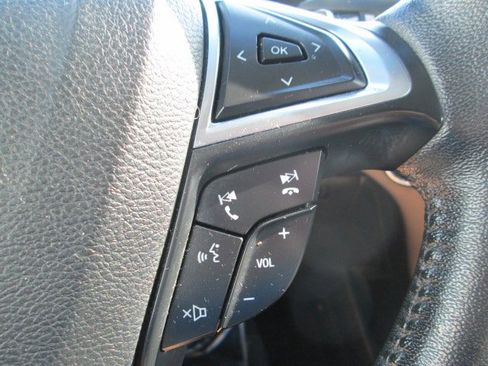 Used 2020 Ford Edge SEL AWD/4WD image 20
