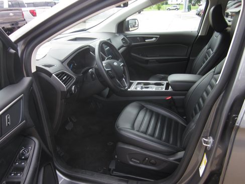 Used 2024 Ford Edge SEL w/ Convenience Package AWD/4WD image 10