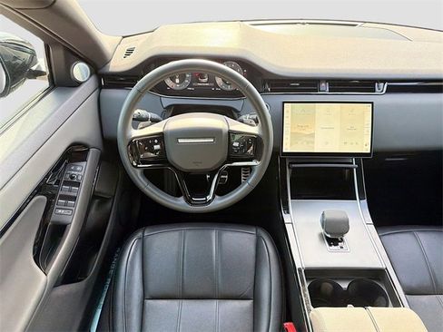 Used 2024 Land Rover Range Rover Evoque Dynamic SE image 18