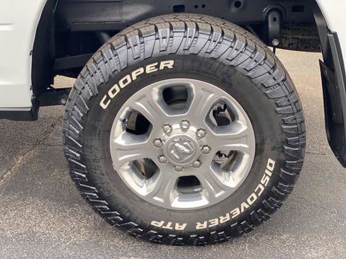 Used 2022 RAM 2500 Big Horn w/ Level A Equipment Group image 17