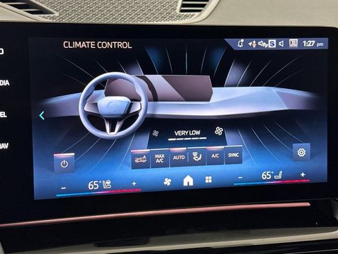 New 2026 BMW X2 xDrive28i w/ Technology Package image 25