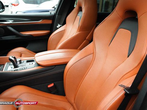 Used 2019 BMW X6 M w/ Executive Package image 19