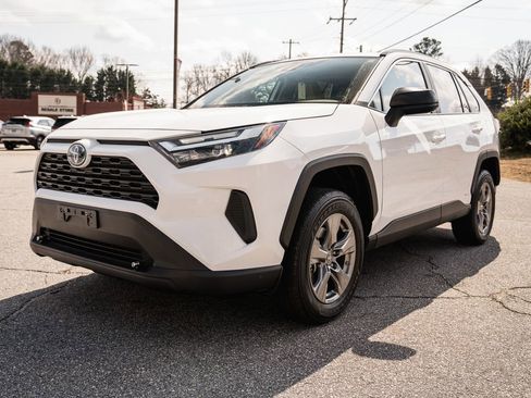 Certified 2024 Toyota RAV4 LE image 3