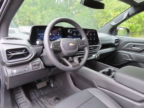 New 2026 Chevrolet Silverado EV W/T image 18