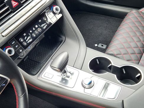 Used 2025 Genesis G70 3.3T Advanced w/ Sport Prestige Package image 17