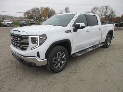 New 2026 GMC Sierra 1500 SLT w/ SLT Premium Plus Package image 11