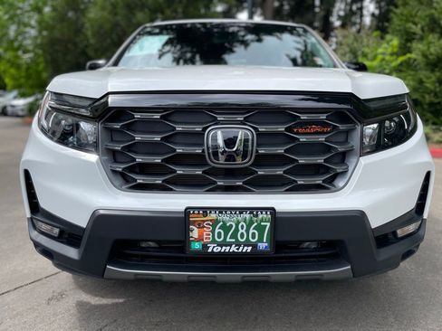 Used 2023 Honda Passport TrailSport image 9