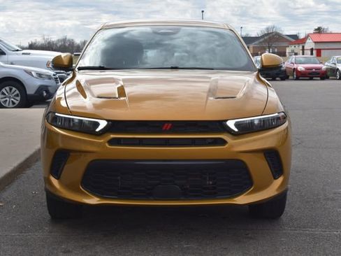 Used 2024 Dodge Hornet GT w/ Cold Weather Group AWD/4WD image 12