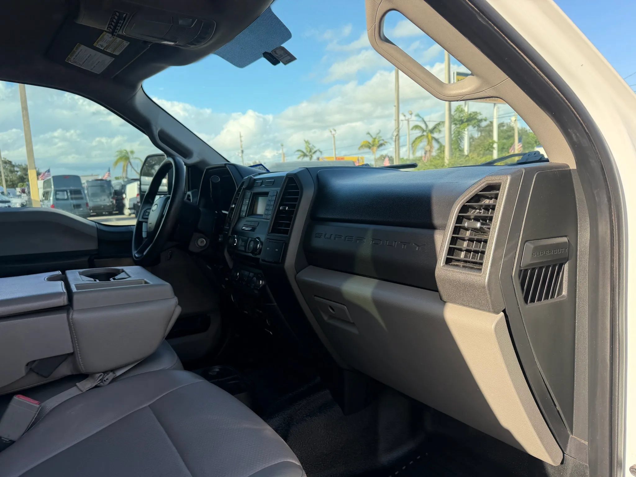 Used 2018 Ford F550 4x4 Crew Cab Super Duty image 20