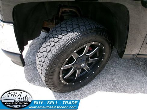 Used 2018 Chevrolet Silverado 1500 LT w/ LT Eassist Package RWD image 22