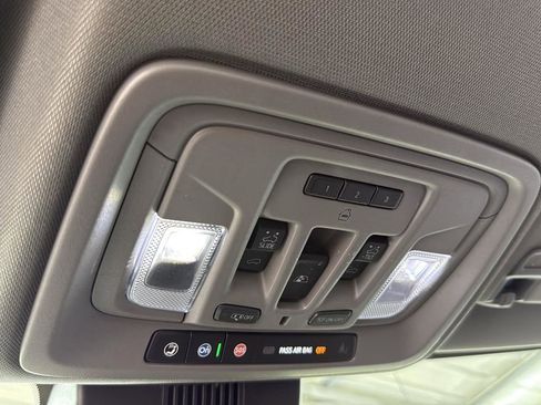 Used 2023 Chevrolet Silverado 1500 LTZ image 23