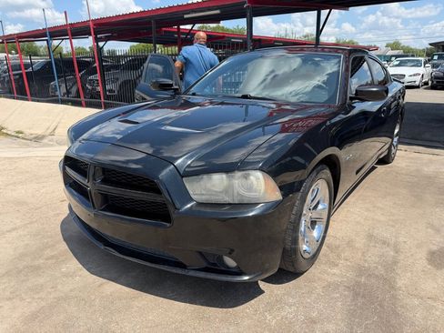 Used 2013 Dodge Charger R/T RWD image 5