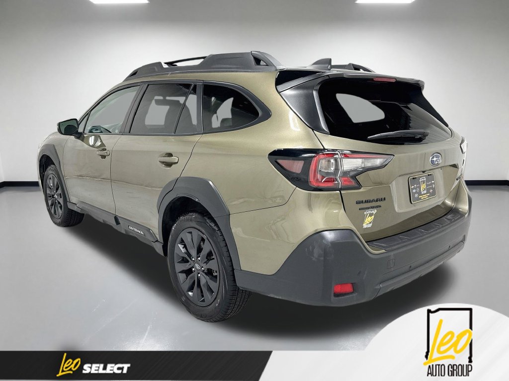 Used 2025 Subaru Outback Onyx Edition AWD/4WD image 10