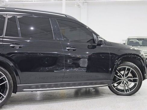 Used 2021 Mercedes-Benz GLS 580 GLS 580 image 11