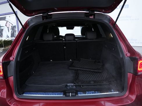 Used 2020 Mercedes-Benz GLC 63 AMG GLC 63 AMG image 15