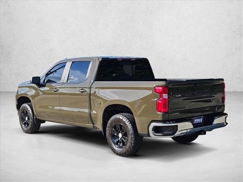 Used 2024 Chevrolet Silverado 1500 LT w/ Convenience Package II RWD image 7