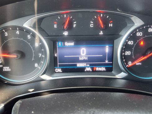 Used 2020 Chevrolet Equinox LT FWD image 13