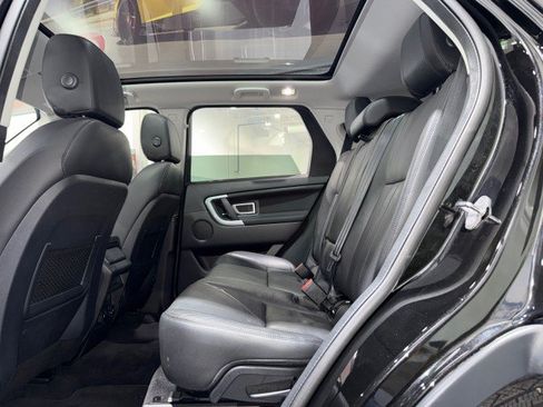 Used 2019 Land Rover Discovery Sport HSE AWD/4WD image 42