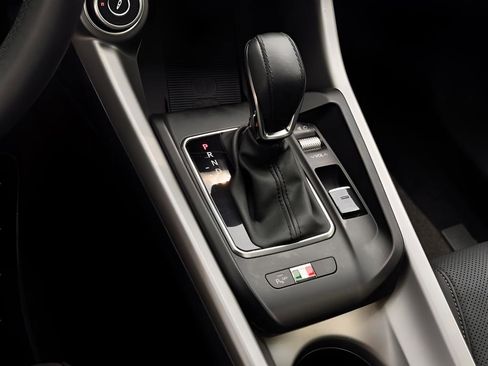 Used 2025 Alfa Romeo Tonale w/ Premium Package AWD/4WD image 14