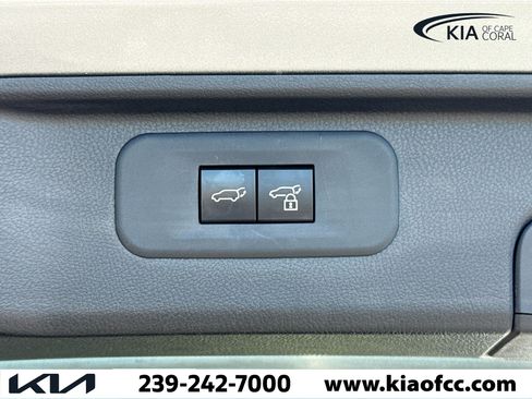 Used 2024 Toyota Grand Highlander Platinum image 13