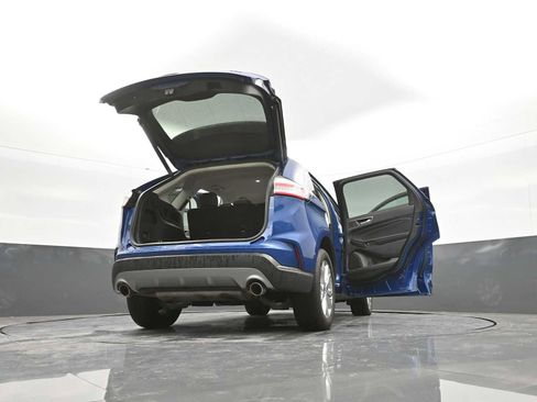 Used 2022 Ford Edge Titanium image 45