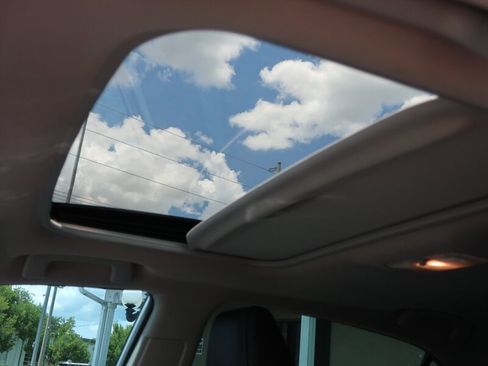 Used 2015 Toyota Corolla S FWD image 13