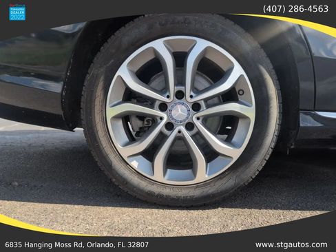 Used 2015 Mercedes-Benz C 300 4MATIC Sedan image 33