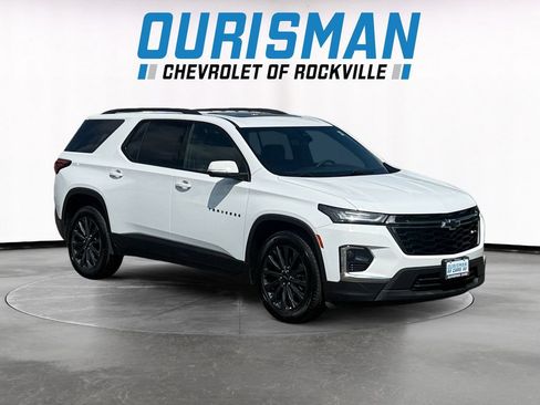 Used 2023 Chevrolet Traverse RS AWD/4WD image 1
