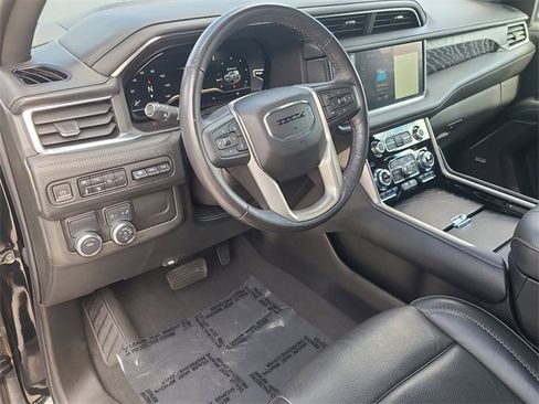 Used 2022 GMC Yukon Denali image 23