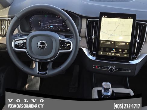 Used 2026 Volvo XC90 B6 Plus w/ Protection Package Premier AWD/4WD image 26