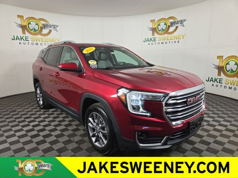 Certified 2022 GMC Terrain SLT image 1