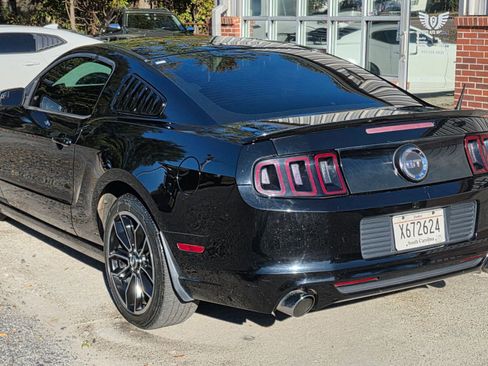 Used 2014 Ford Mustang GT w/ Equipment Group 301A image 5