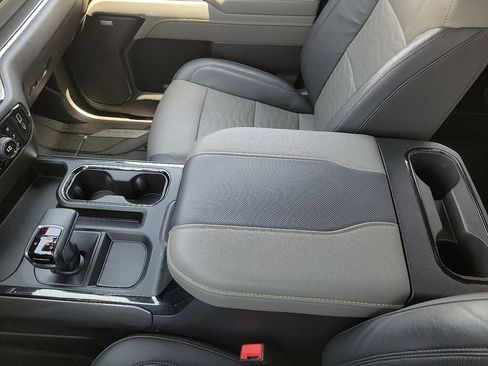 Used 2023 Chevrolet Silverado 1500 ZR2 w/ Technology Package image 20