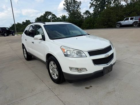 Used 2012 Chevrolet Traverse LT AWD/4WD image 3
