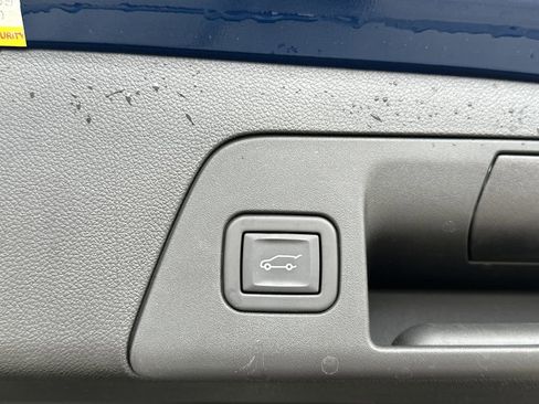 Certified 2022 Buick Envision Preferred image 37