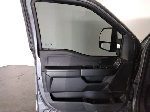 Used 2022 Ford F150 XLT w/ Equipment Group 302A High image 23