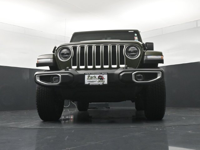 Used 2022 Jeep Wrangler Unlimited Sahara w/ LED Lighting Group AWD/4WD image 19
