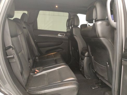 Used 2019 Jeep Grand Cherokee Limited w/ Luxury Group II AWD/4WD image 19