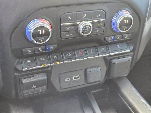 Used 2021 GMC Sierra 1500 SLT image 25