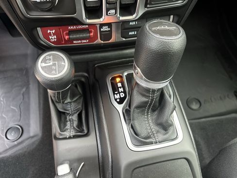 New 2026 Jeep Gladiator Mojave AWD/4WD image 17