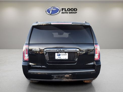 Used 2020 GMC Yukon XL Denali w/ Denali Ultimate Package image 5