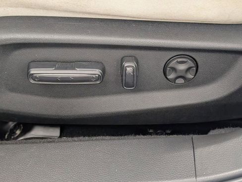 Used 2019 Honda Accord EX image 14