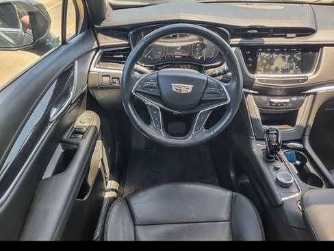 Certified 2023 Cadillac XT5 Premium Luxury w/ Technology Package AWD/4WD image 20